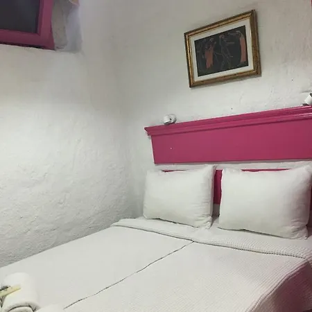Bed & Breakfast Aladam Alaçatı