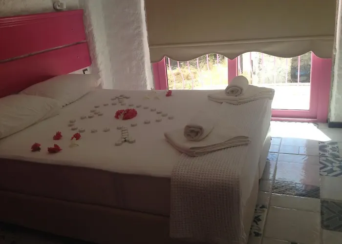 Bed & Breakfast Aladam Alaçatı