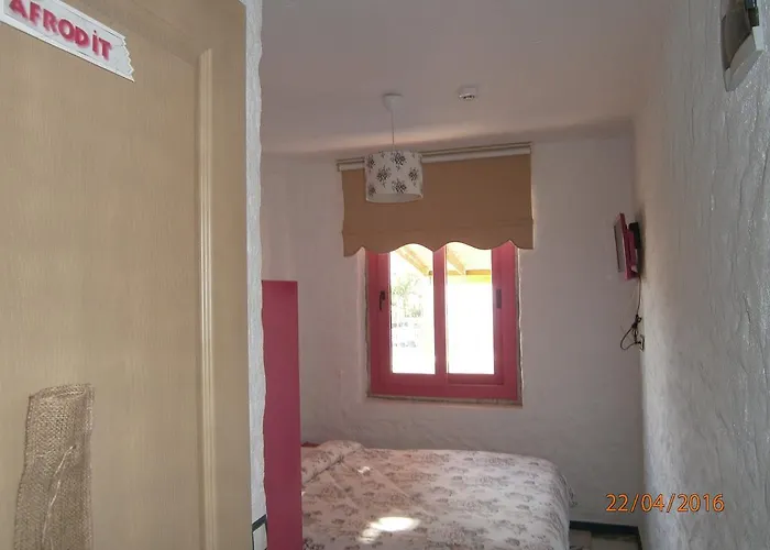 Aladam Bed & Breakfast *