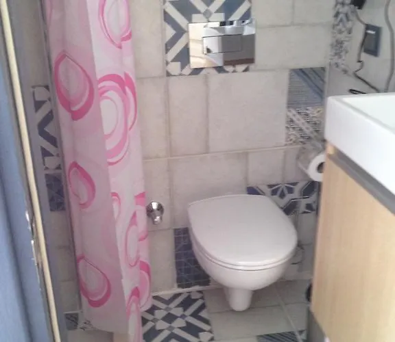 Aladam Bed and Breakfast Αλακάτι