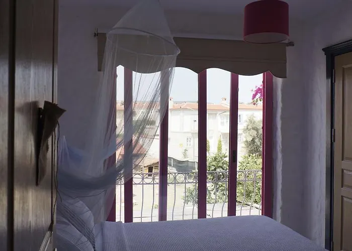 Aladam Αλακάτι